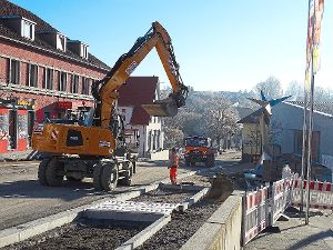 Für die weitere Sanierung der Alten B 462, der Dunninger Ortsdurchfahrt, sind im Haushalt 2018 rund 1,5 Millionen Euro vorgesehen. Foto: Schönfelder Foto: Schwarzwälder-Bote