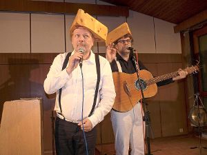 Das Duo Camillo bei seinem Auftritt in Althengstett.  Foto: Selter-Gehring Foto: Schwarzwälder-Bote
