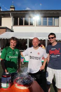 Die strahlenden Sieger beim Schapbacher AH-Turnier.   Foto: Weis