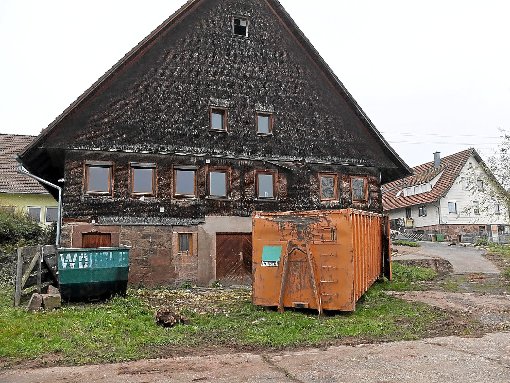 Der 300 Jahre alte Paradieshof wird derzeit vom Tierschutzverein saniert. Foto: Di Simio Foto: Schwarzwälder-Bote