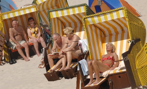 Vorsicht Sonne: Vor allem Kinder und Menschen ab 55 Jahren haben ein erhöhtes Hautkrebs-Risiko. Foto: Puchner/Sauer