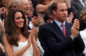 Die Herzogin und der Herzog von Cambridge, besser bekannt als Kate und Prinz William, sind begeisterte Tennisfans. Foto: dpa