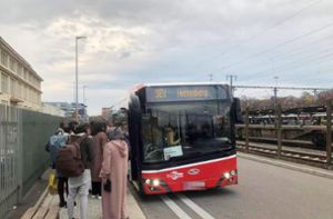 Die Busse im Schienenersatzverkehr der Gäubahn sorgen bei den Fahrgästen immer wieder für Ärger. Foto: Pro Gäubahn