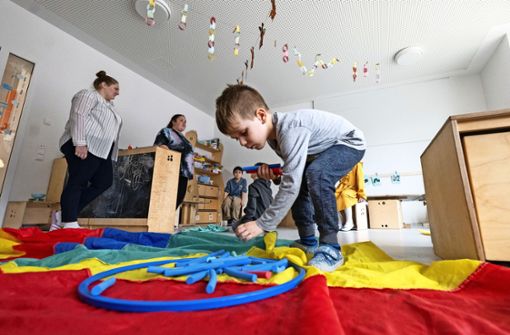 Für die Kinderbetreuung möchte die Gemeinde Schuttertal im kommenden Jahr höhere Gebühren verlangen. Foto: Marijan Murat/dpa/Marijan Murat