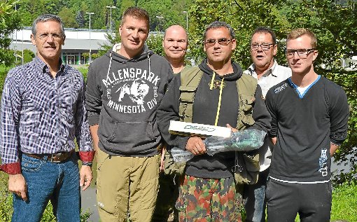 Von links: Günter Fink, Rüdiger Graf, Uwe Brettschneider, Oliver Haberbosch, Hansi Kurpjuhn und Daniel Haas.  Foto: Heidepriem Foto: Schwarzwälder-Bote