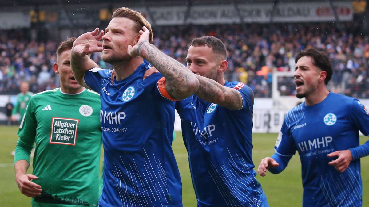Stuttgarter Kickers gegen FC 08 Homburg: Kevin Dicklhuber trifft doppelt – die Blauen bauen ihre Serie aus