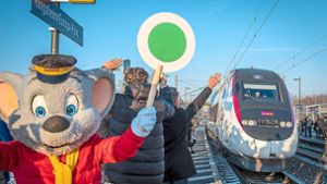 Gemeinde und Europa-Park heißen ersten TGV willkommen