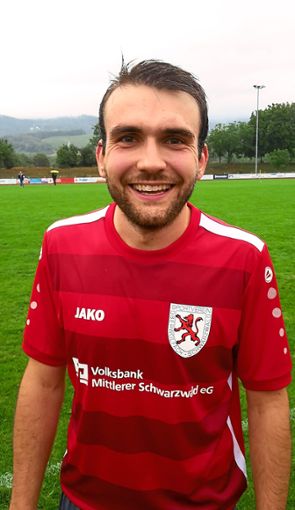 Tobias Sum schoss beide Tore für den SV Oberwolfach.Foto: Schmider Foto: Schwarzwälder Bote