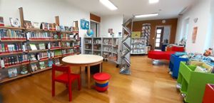 Kinder dürfen sich gleich zwei Mal freuen: Ab heute ist die Katholische öffentliche Bücherei (KöB) in Stetten wieder ganz normal geöffnet. Sie präsentiert sich mit einem erweiterten Bereich für ihre jungen Nutzer.Foto: KöB/Liener Foto: Schwarzwälder Bote