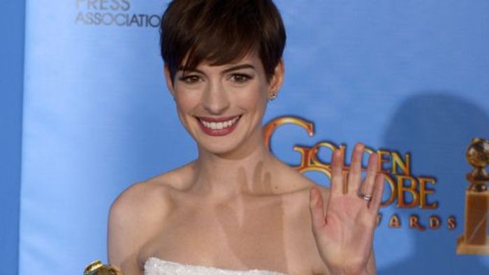 Starke Co-Stars: Preise für Anne Hathaway und Christoph Waltz