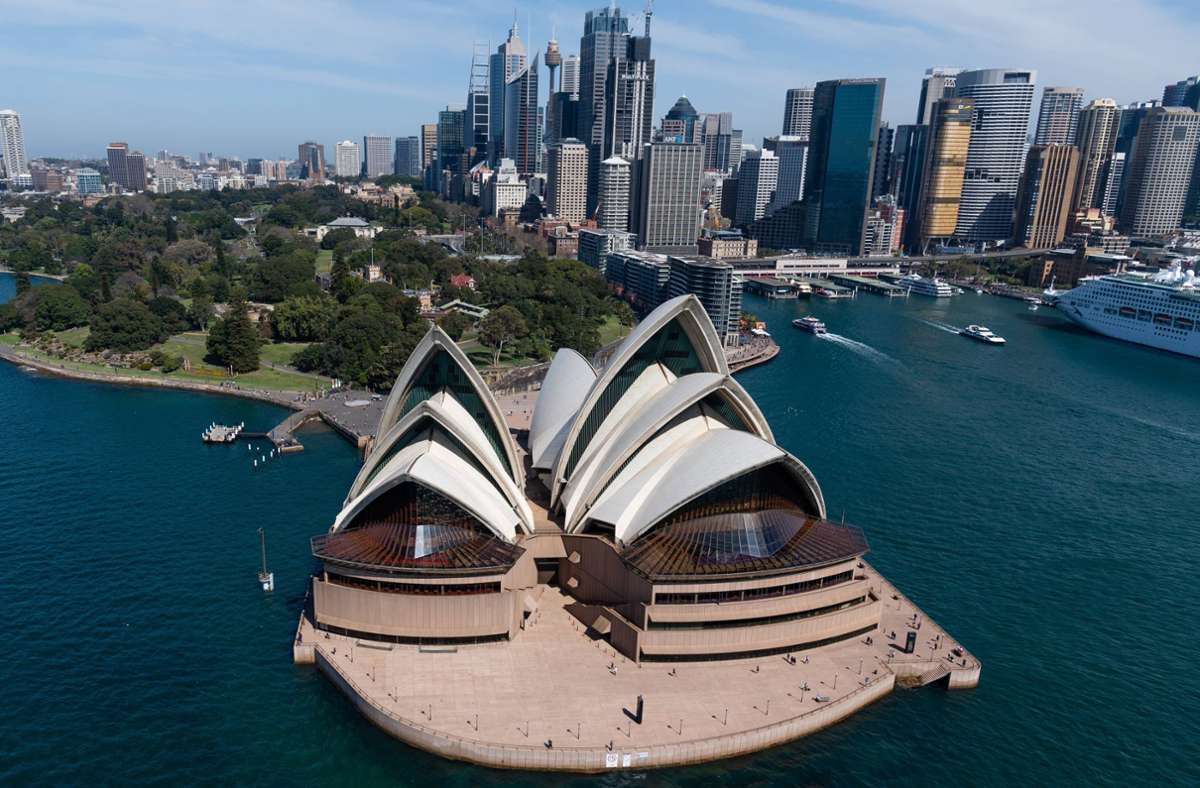 Das  Opernhaus von Sydney ist eines der markanten und berühmten Gebäude des 20. Jahrhunderts und das Wahrzeichen von Sydney. Foto: imago/Paul Braven