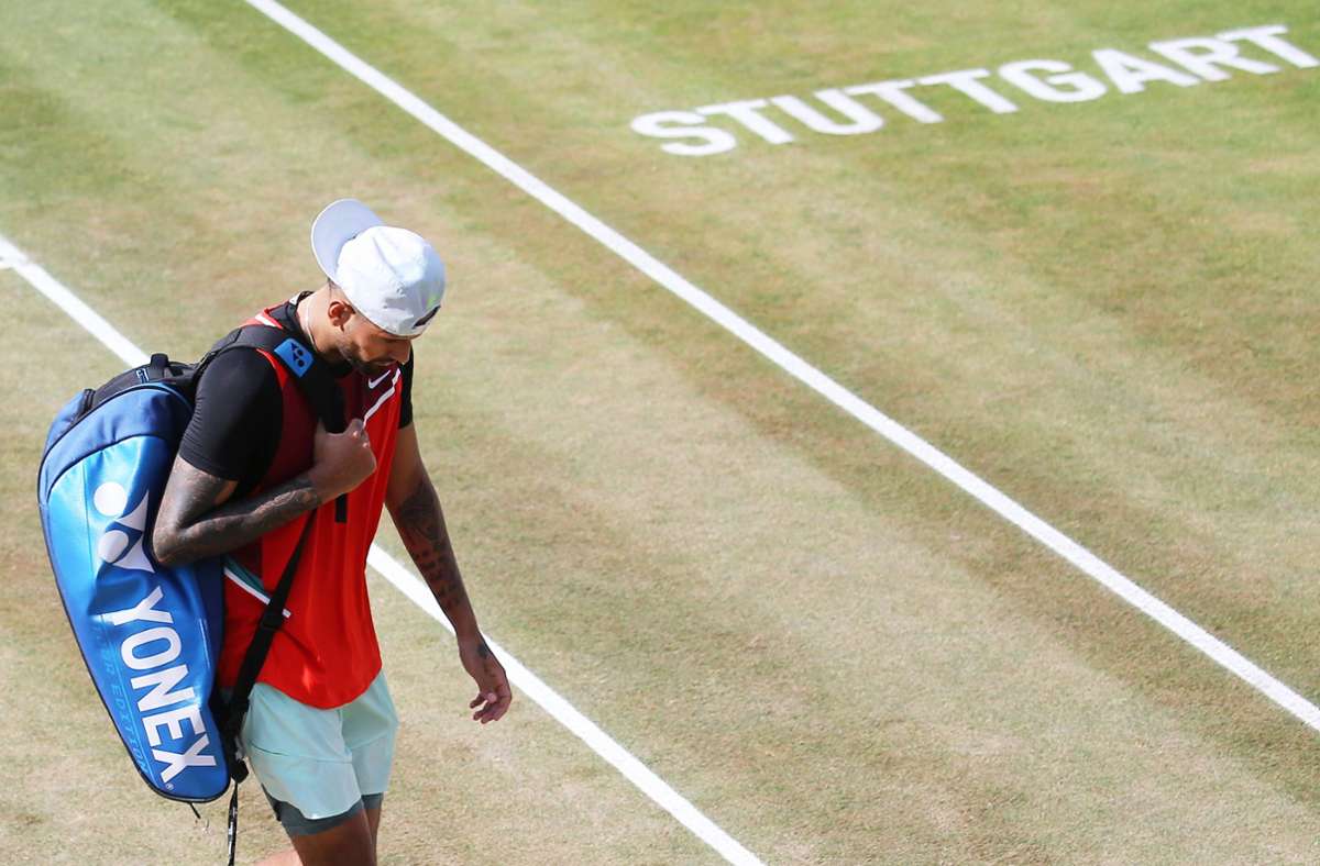 Nick Kyrgios verlässt das Stuttgarter Turnier traurig. Foto: Pressefoto Baumann/Julia Rahn