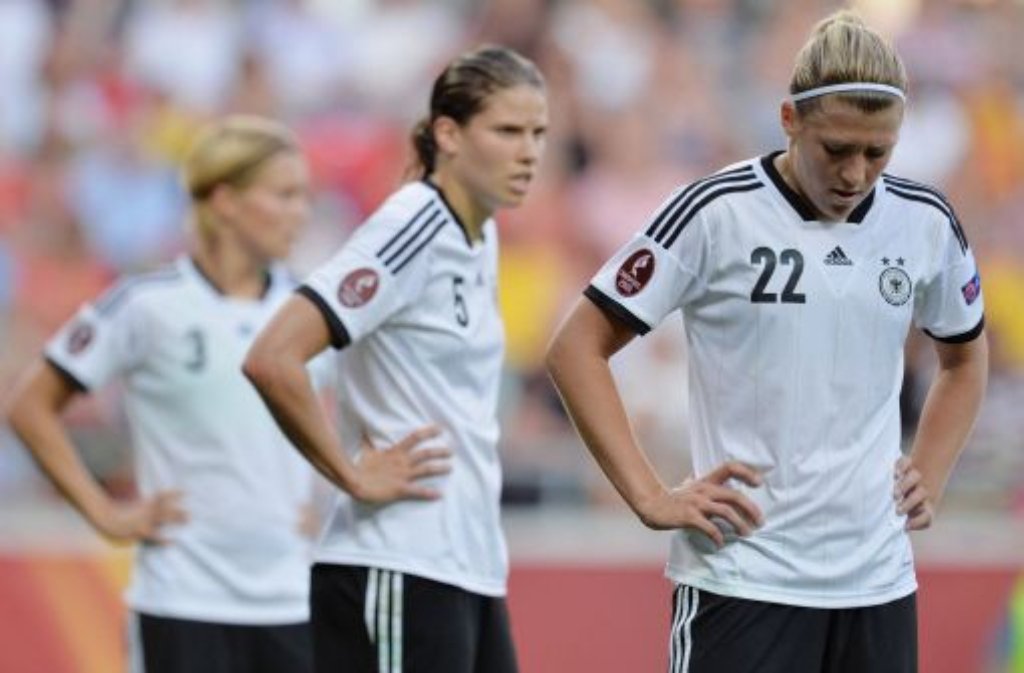 So hatten sich die DFB-Frauen den Abschluss der EM-Vorrunde nicht vorgestellt. Gegen Norwegen verspielte der Titelverteidiger den Gruppensieg. Das Team von Silvia Neid verlor mit 0:1.