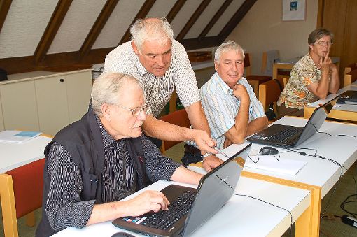 Auf großes Interesse stoßen die Kurse beim PC- und Onlinetreff Kleiner Heuberg – jetzt mit neuen Rechnern. Archivfoto: Hertle Foto: Schwarzwälder-Bote