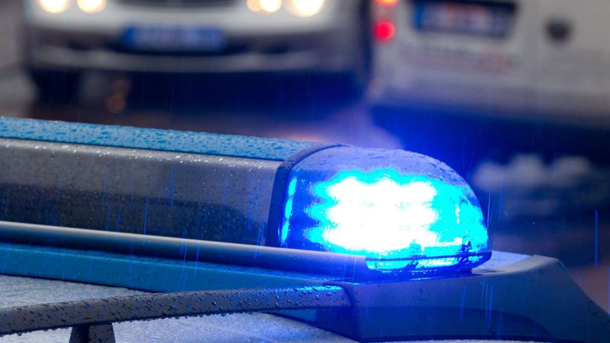 Landkreis Karlsruhe: Tote Person in Baggersee entdeckt