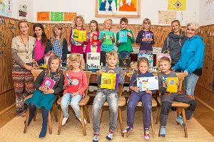 Die spannende und fantastische Welt der Kinderliteratur haben zehn Bären-Kinder aus Geislingen auf Burg Hohenzollern kennengelernt.  Foto: Beck Foto: Schwarzwälder-Bote