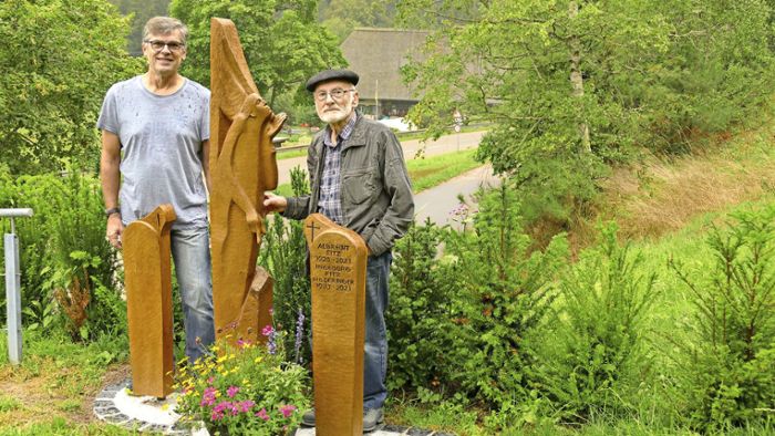 Bildhauer schafft Grabesengel für Friedhof