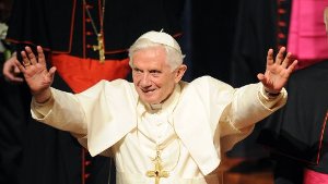 Papst Benedikt XVI. feiert seinen 85. Geburtstag