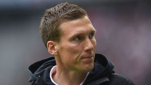 VfB-Trainer Wolf zeigt sich schwer betroffen