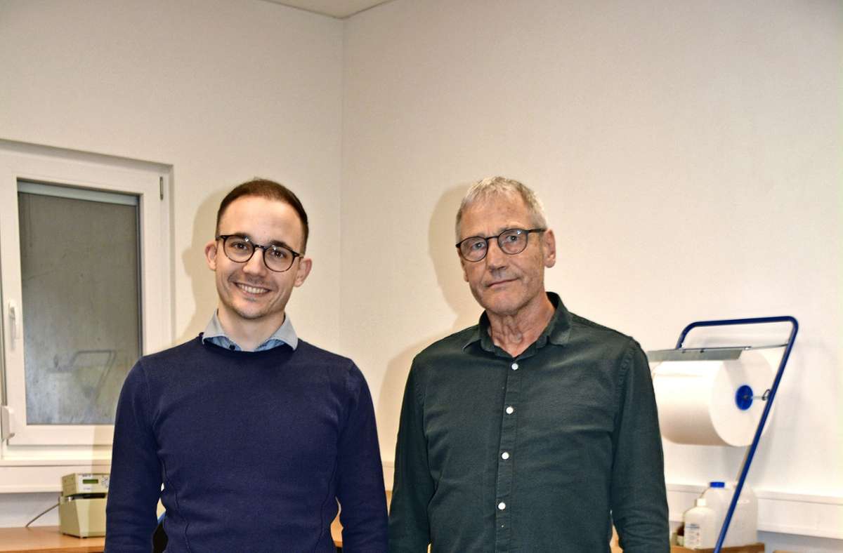 Sebastian Hofmeier (von links) hat die Unternehmensleitung der SKD-Systemkalibrierung von Jürgen Steininger übernommen. Foto: Kornfeld/Kornfeld