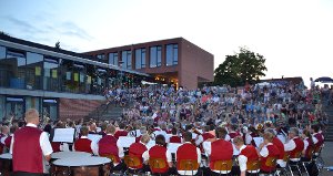 Der Musikverein Deißlingen tritt zum Finale gemeinsam mit dem Verein aus Deilingen-Delkhofen auf. Fotos: Reinhardt Foto: Schwarzwälder-Bote