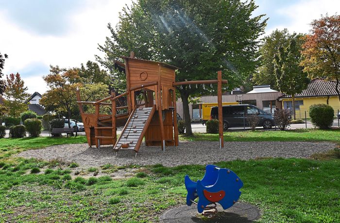 Ärger in Altenheim: Eltern kritisieren geplanten Spielplatz-Umzug