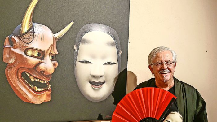 Japanische Noh-Masken in Acryl festgehalten