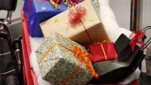 Worauf man beim Versand von Briefen und Paketen zu Weihnachten achten sollte (Symbolfoto). Foto: IMAGO/Geisser/IMAGO/Manuel Geisser