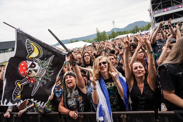Findet Festival statt?: Aus Hoffnung wird bei Bang-Your-Head-Fans Wut
