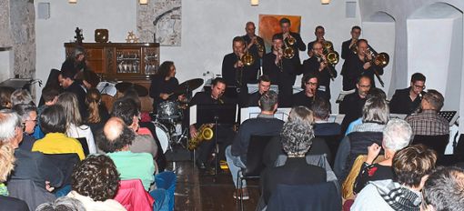 Big-Band-Sound in der Reihe Jazz im Refektorium mit der Wednesday Night Big Band Foto: kw Foto: Schwarzwälder Bote