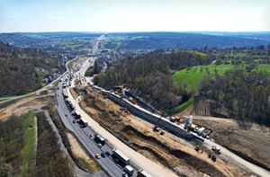 Blick über die Baustelle in der Enztalsenke an der A8 bei der Anschlussstelle Pforzheim-Ost. Foto: Autobahn GmbH Niederlassung Südwest