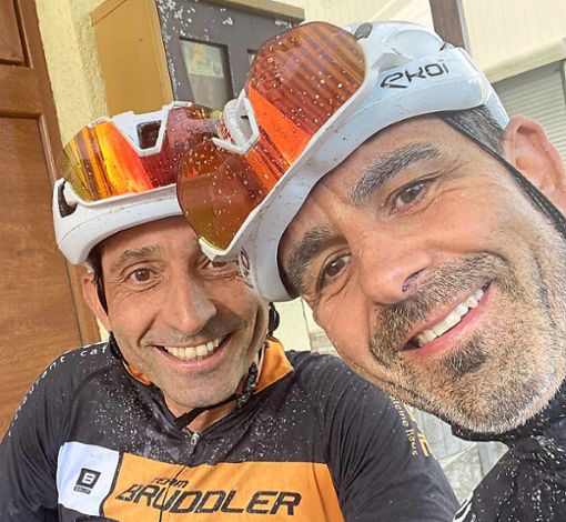 Ralf Ledda (links) und Frank Utzeri freuen sich auf ihr Rad-Abenteuer. Foto: Utzeri