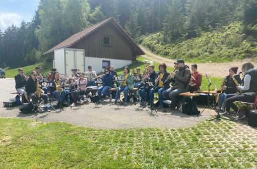 Der MV „Harmonie“ Sulzbach lässt die Lauterbacher Hochtalrunde erklingen. Foto: Verein