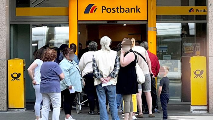 Wutwelle der Kunden überrollt Postbank – jetzt reagiert auch die Bafin