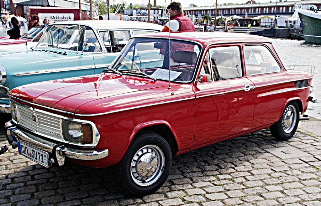 Ein solcher NSU-Prinz – hier ein vergleichbares Fahrzeug, ein NSU-Prinz 1200 C aus dem Jahr 1971 – soll voraussichtlich ab Dezember den Hof des Schlössles zieren.