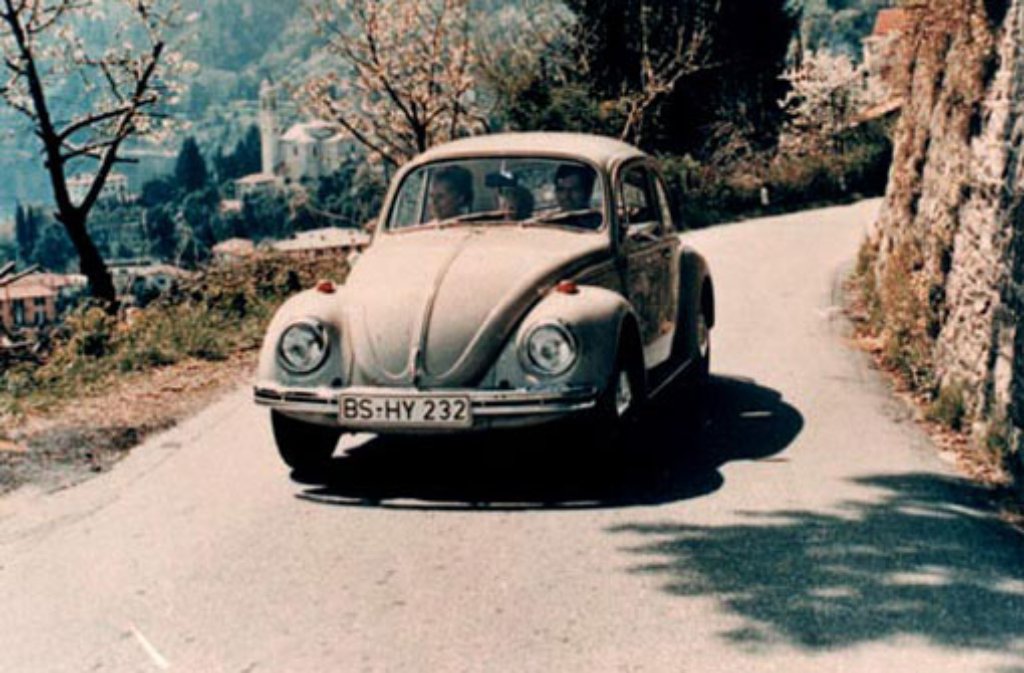 Der Inbegriff deutscher Wertarbeit brachte den Deutschen ungeahnte Mobilität: Der VW Käfer ist bis heute ein Mythos. Vor zehn Jahren, am 10. Juli 2003, wurde die Produktion der letzten Käfer im mexikanischen Puebla eingestellt - fast 70 Jahre nachdem in einer Garage in Stuttgart der erste Prototyp gebaut wurde.