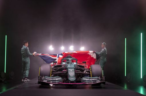 „Unser Auto ist bis jetzt das schönste, es sieht auf jeden Fall sehr gut aus“, schwärmte Vettel am Rande der virtuellen Vorstellung des neuen Aston-Martin-Rennstalls. Foto: dpa