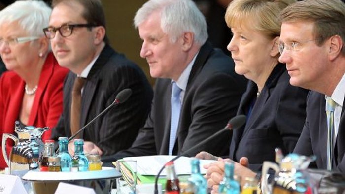 Union und SPD ziehen Halbzeitbilanz bei Verhandlungen