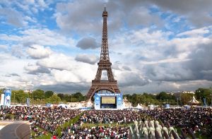 Ein 24 Jahre alter Mann ist am Sonntag in Paris festgenommen worden, weil er im Verdacht steht, einen Anschlag auf eine oder zwei Kirchen geplant zu haben. Foto: dpa