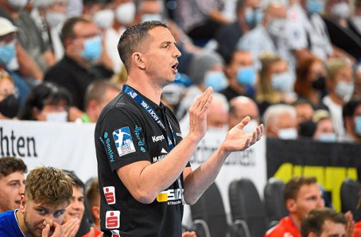 HBW-Coach Jens Bürkle hofft gegen die Rhein-Neckar Löwen auf eine Überraschung seiner Mannschaft. Foto: Eibner