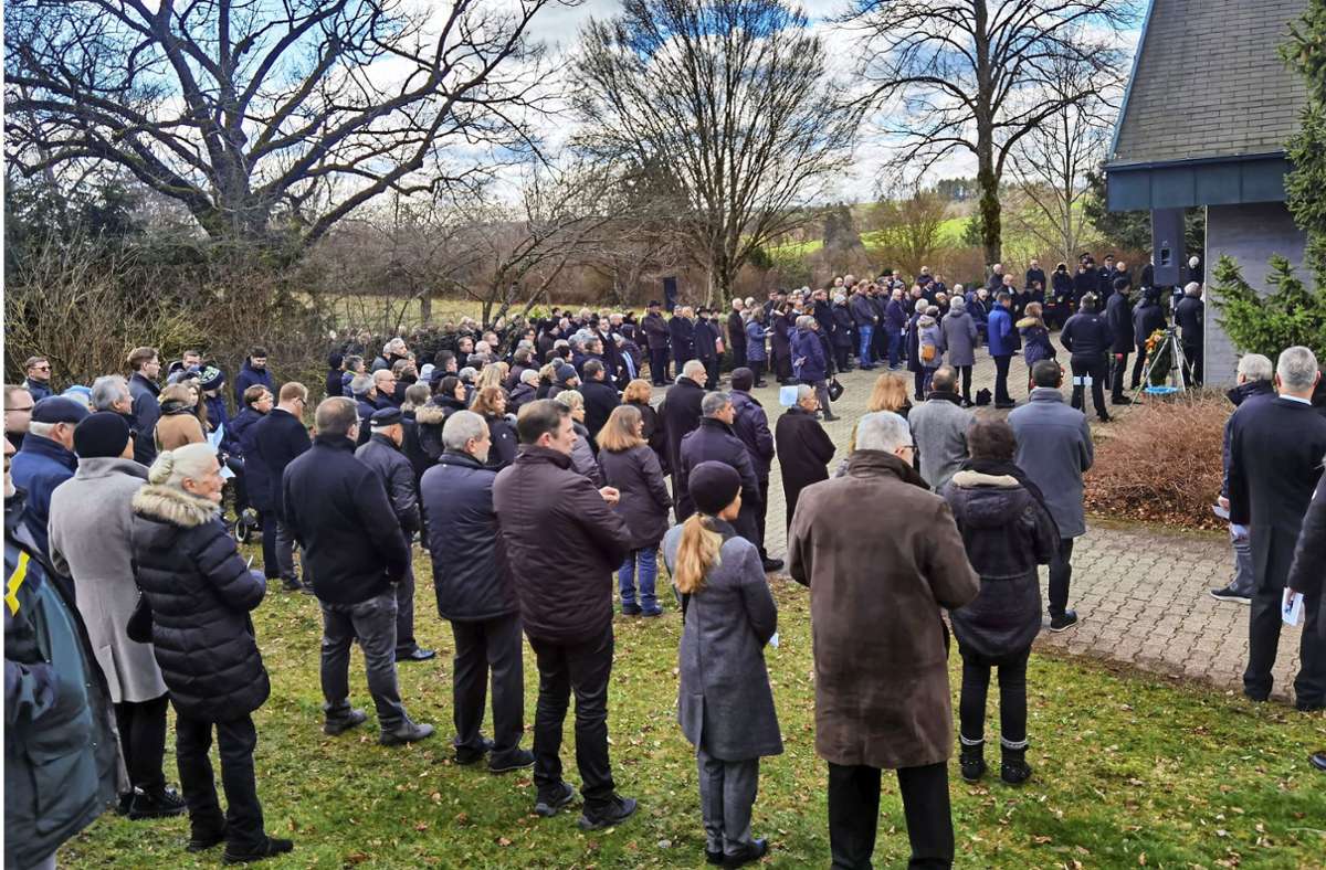 Große Anteilnahme gab es bei der Beerdigung von Schopflochs ehemaligem Bürgermeister Klaas Klaassen. Foto: Uwe Ade
