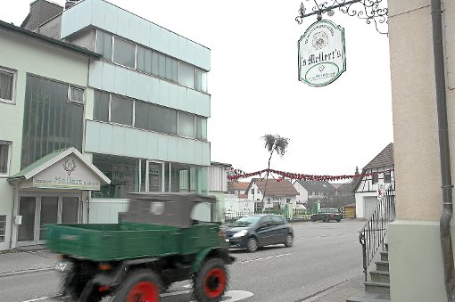 Die Steinacher Brauerei Mellert schließt zum 1. März. Die Gaststätte auf der anderen Straßenseite bleibt geöffnet.  Foto: Seehase