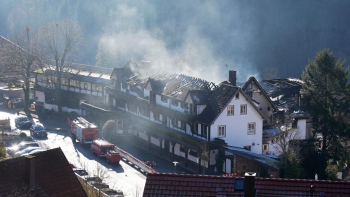 Brand in Traube Tonbach: Gefahr noch nicht gebannt