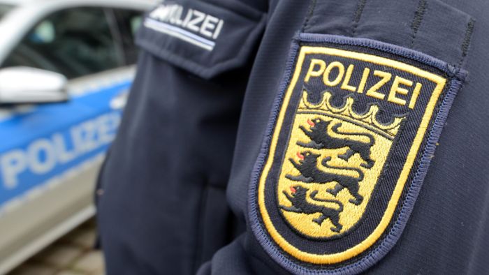 66-Jähriger beißt Polizist in Bad Herrenalb in Oberschenkel
