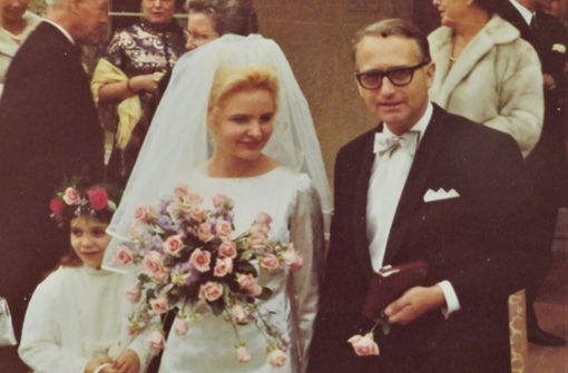 Angelika und Dieter heiraten 1970 in Garmisch-Partenkirchen. Gefeiert wird auf Schloss Elmau, wo sie sich gut ein Jahr zuvor kennengelernt haben. Foto: privat