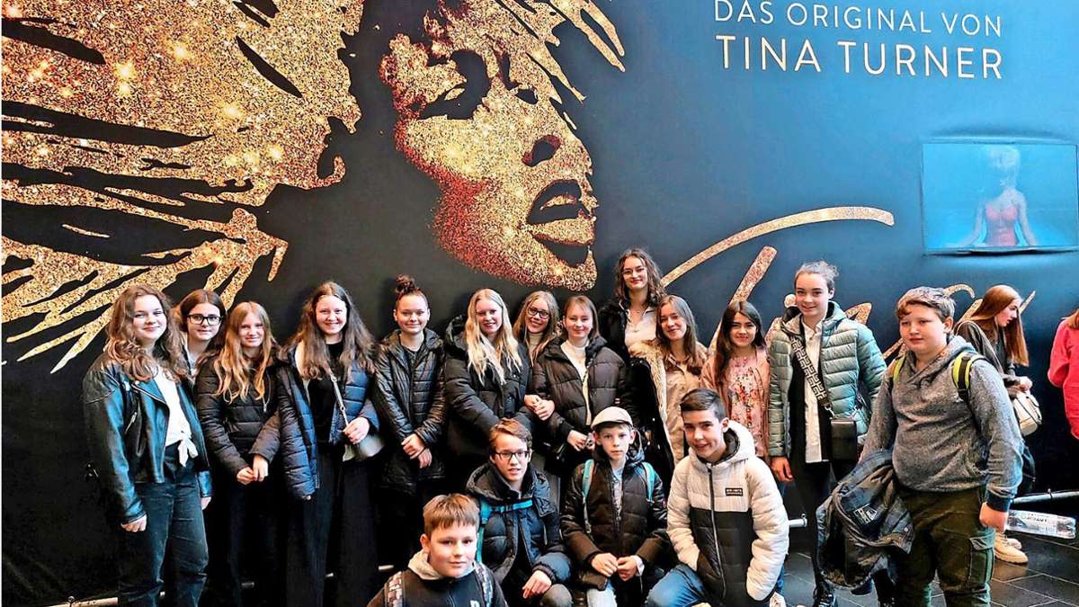 Schule Ebhausen: Schüler erleben „Tina“ hautnah