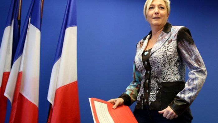 Marine Le Pen distanziert sich von ihrem Vater
