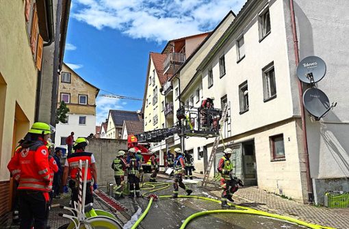 In dieser Wohnung in der Hechinger Synagogenstraße ist am Montagmittag ein Brand ausgebrochen. Die Feuerwehr hatte die Situation schnell im Griff. Foto: SB/Stopper