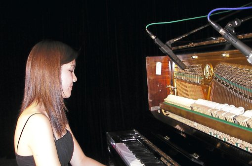 Sie löste Begeisterungsstürme aus: Stephanie Trick. Ihre Stride-Piano-Darbietungen überstiegen alle Erwartungen. Foto: Kouba