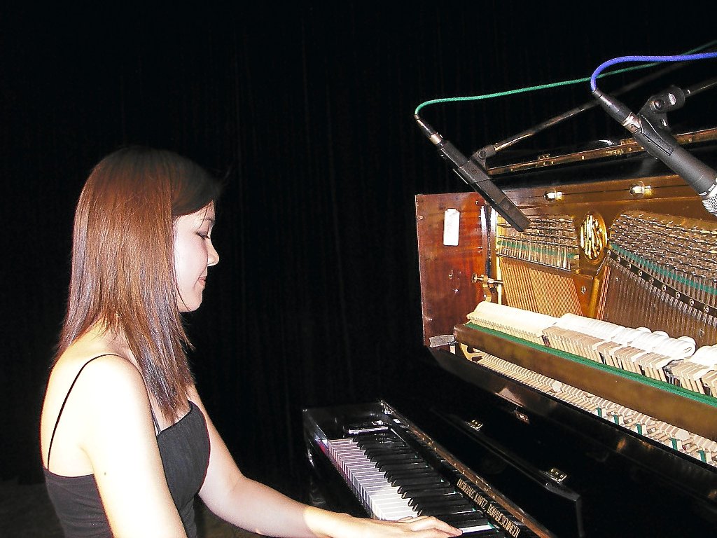Sie löste Begeisterungsstürme aus: Stephanie Trick. Ihre Stride-Piano-Darbietungen überstiegen alle Erwartungen. Foto: Kouba